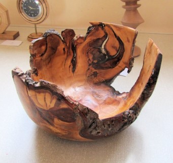 Tony Flood's commended japanese cherry root bowl
